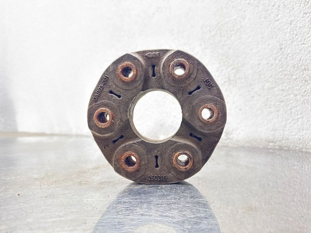 Rear prop shaft donut coupling/joint