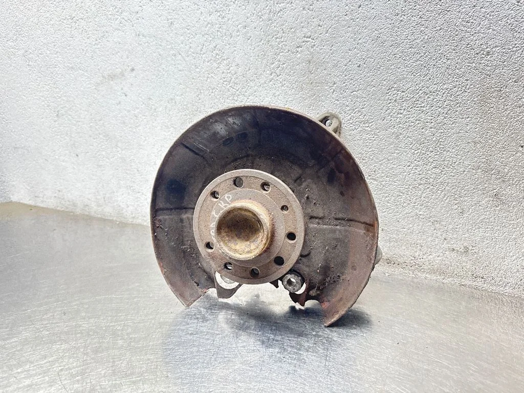 Tagumine rumm 13101537