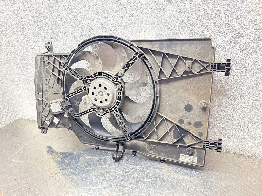 Elektriline radiaatori jahutusventilaator – Opel Meriva B (2010-2016)