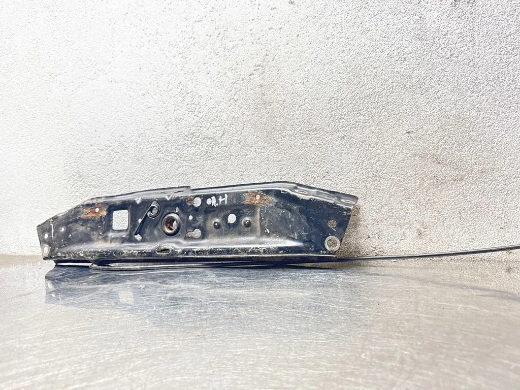 Pas przedni – Opel Astra H (2004-2012)