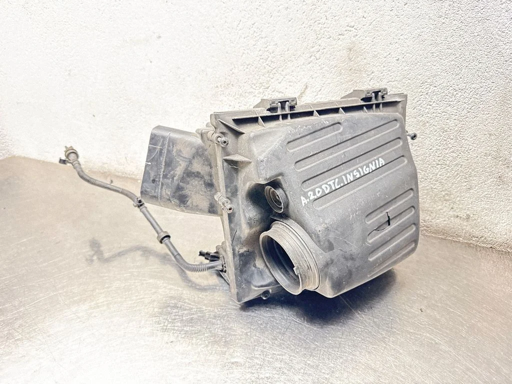 Air filter box 55560889