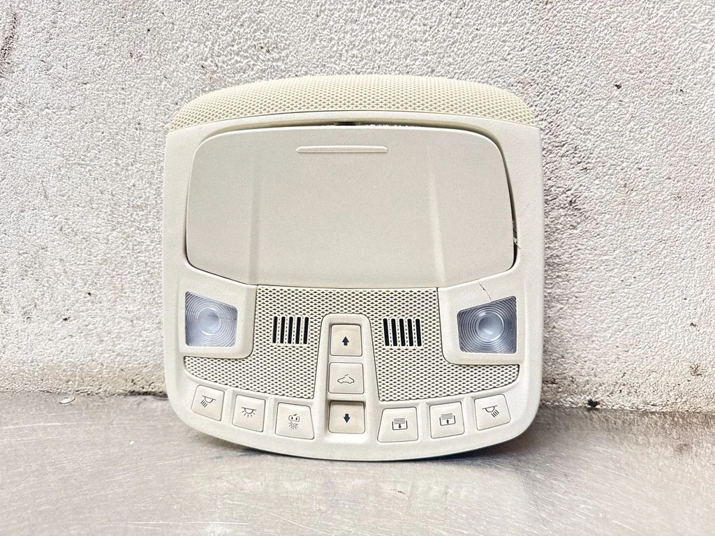 Front seat light FT4BR519A58