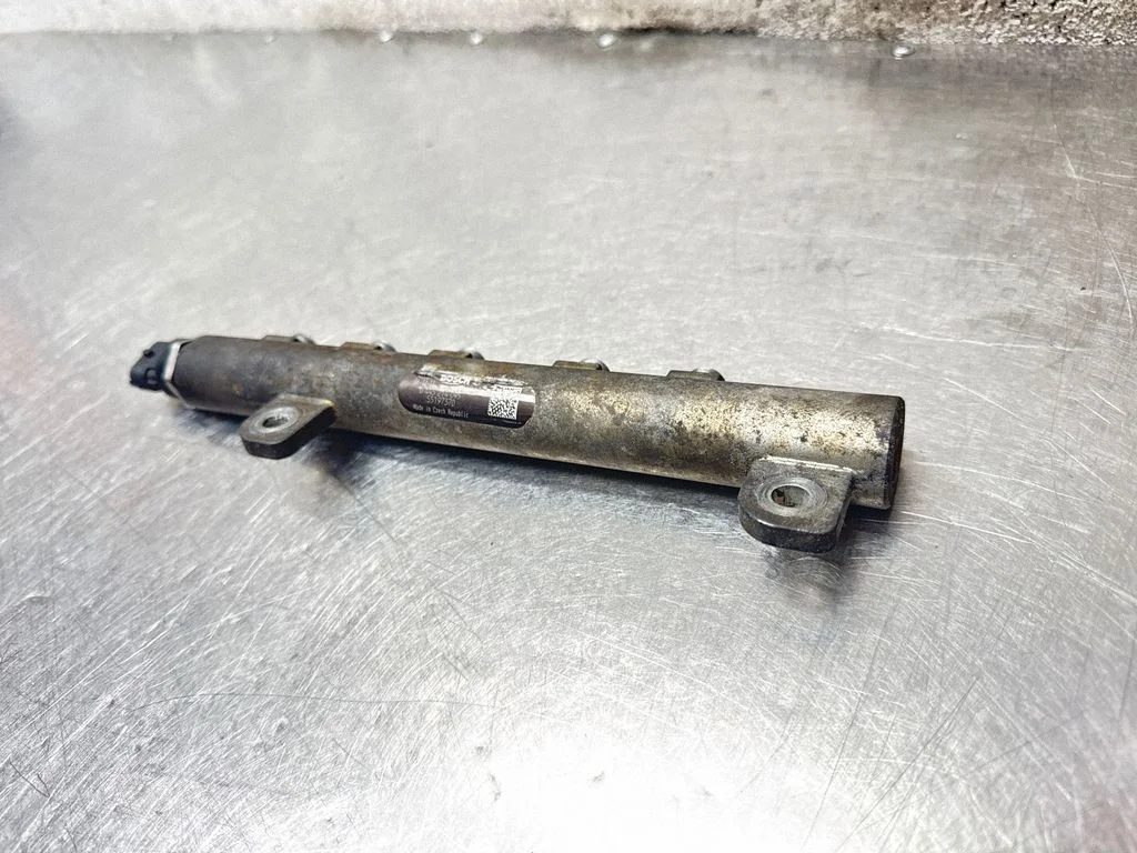 Fuel main line pipe – Opel Astra H (2004-2012)