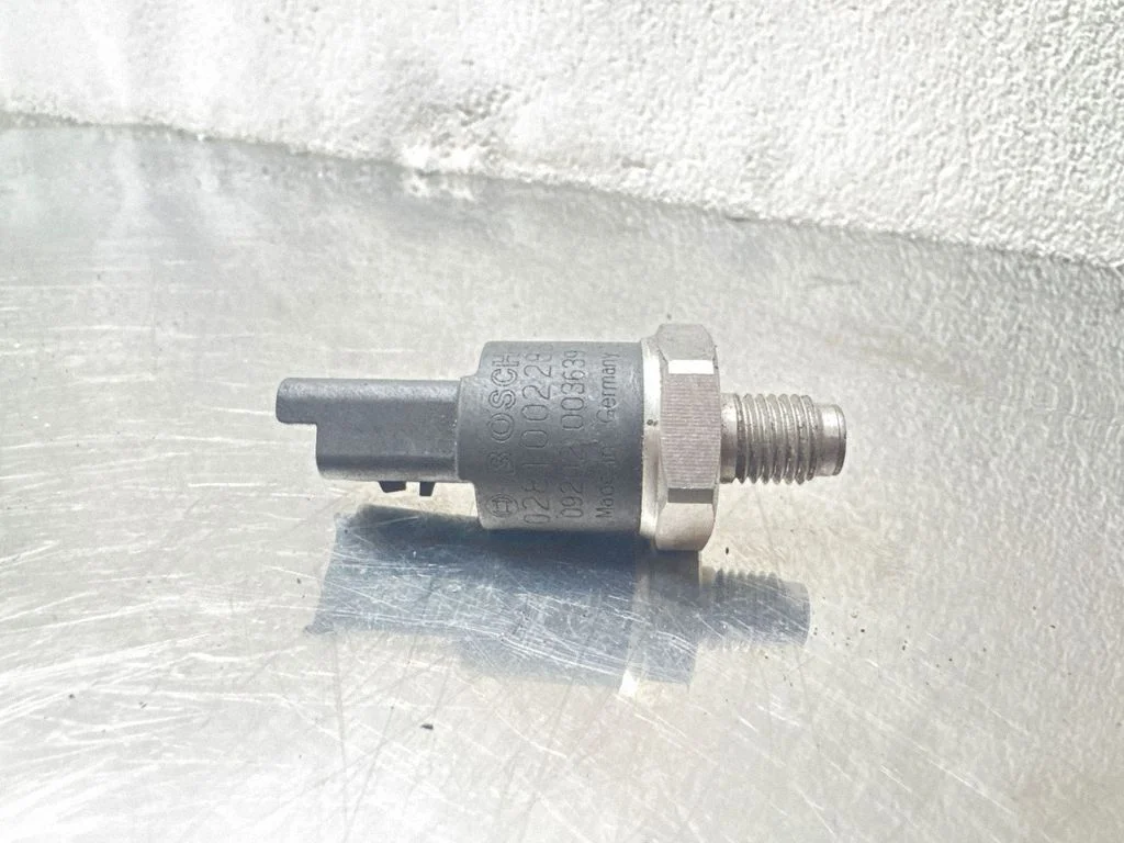 Degalų slėgio daviklis