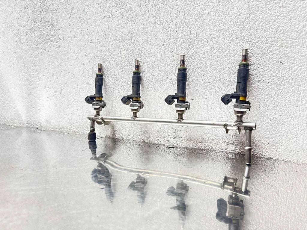 Pihustite (düüside) komplekt – Opel Vectra C (2005-2009)