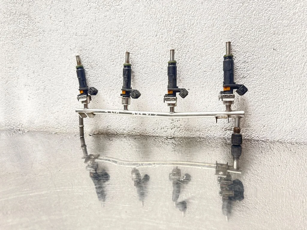 Pihustite (düüside) komplekt – Opel Vectra C (2005-2009)