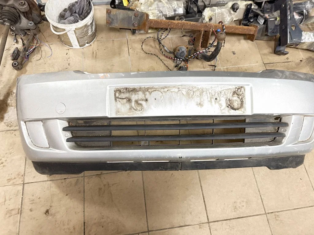 Front bumper 13152384