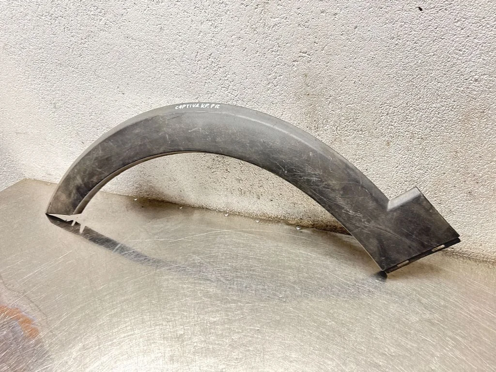Front arch trim 96439703