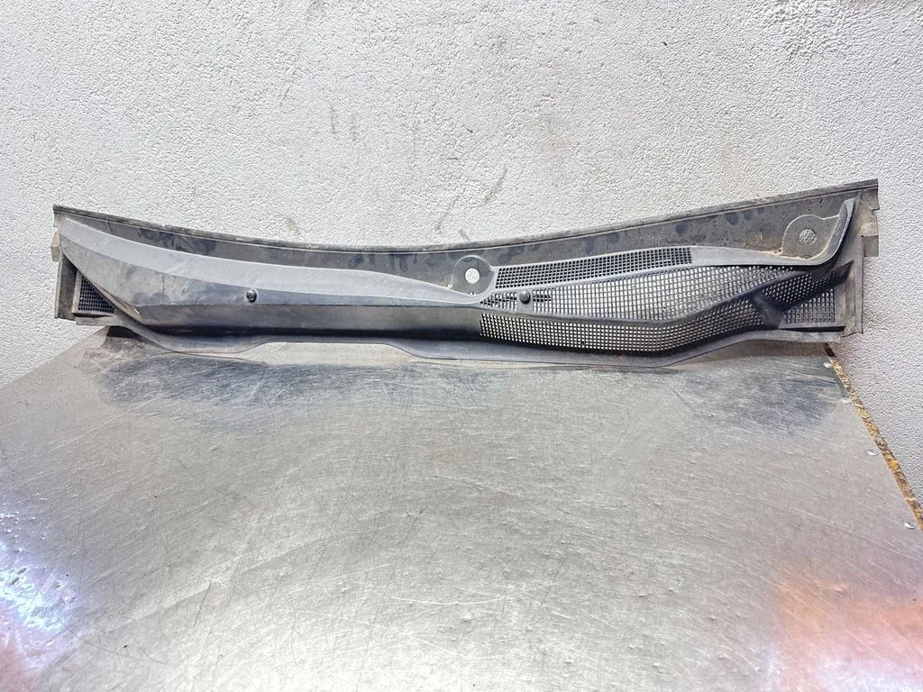 Wiper trim 24463382