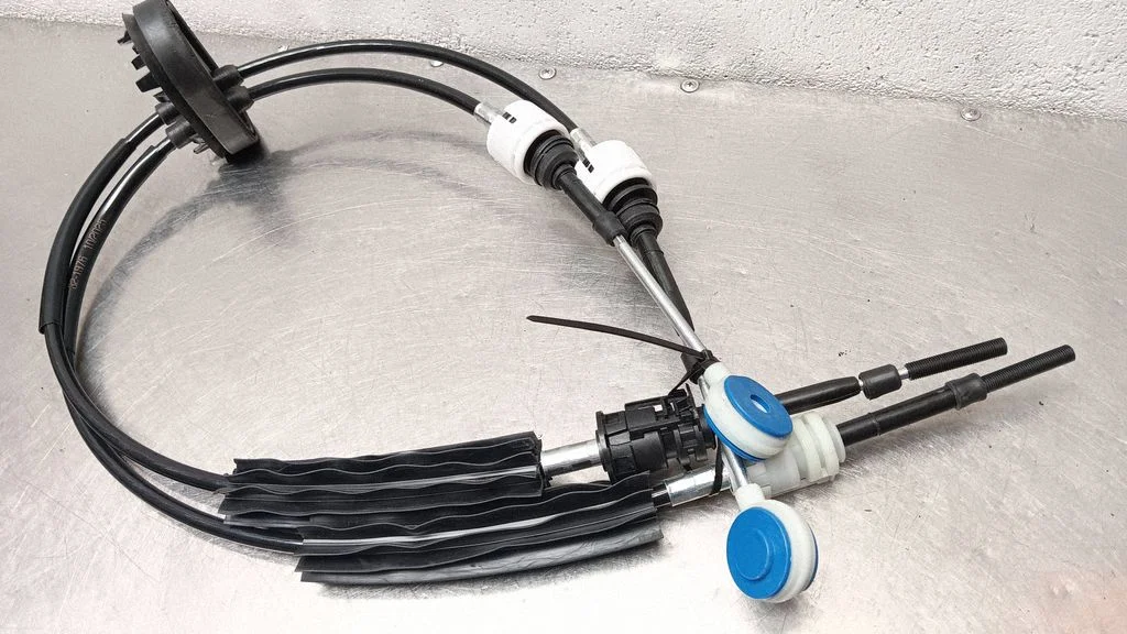 Gear shift cable linkage – Opel Zafira C (2011-2019)