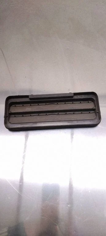 Ventilatsioonirest – Opel Astra J (2010-2015)