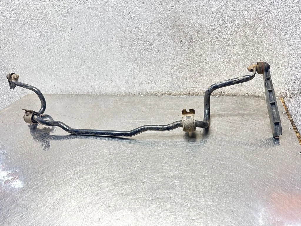 Front anti-roll bar/sway bar