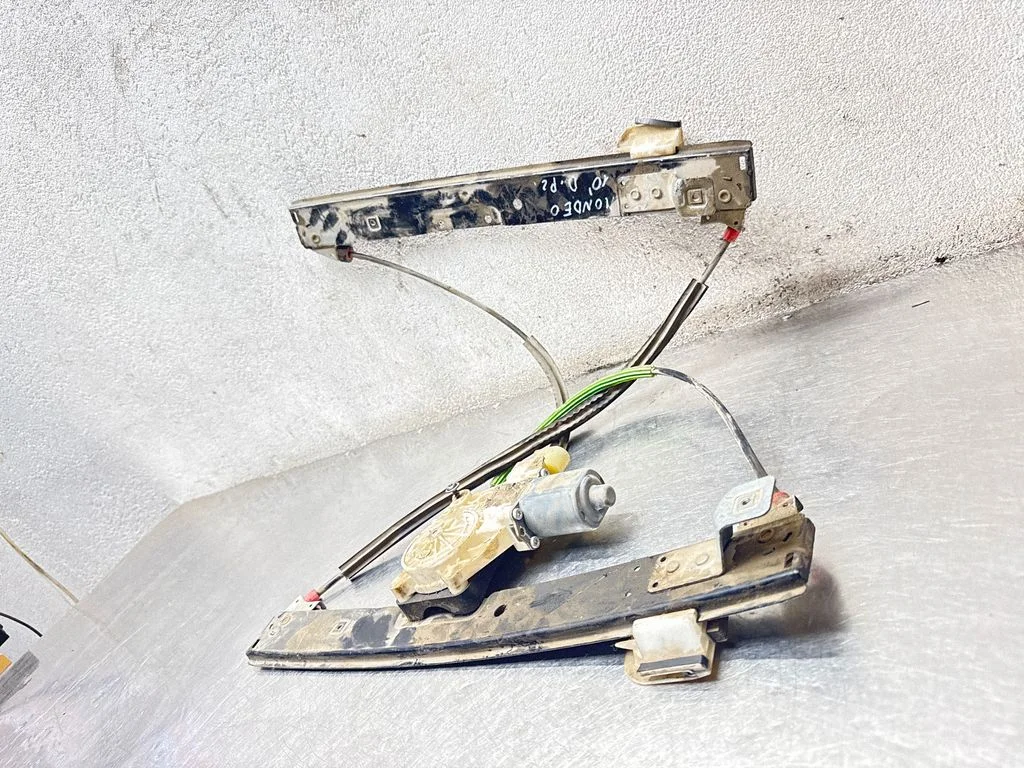 Priekšējā el. loga pacēlāja mehānisma komplekts – Ford Mondeo MK IV (2007-2014)