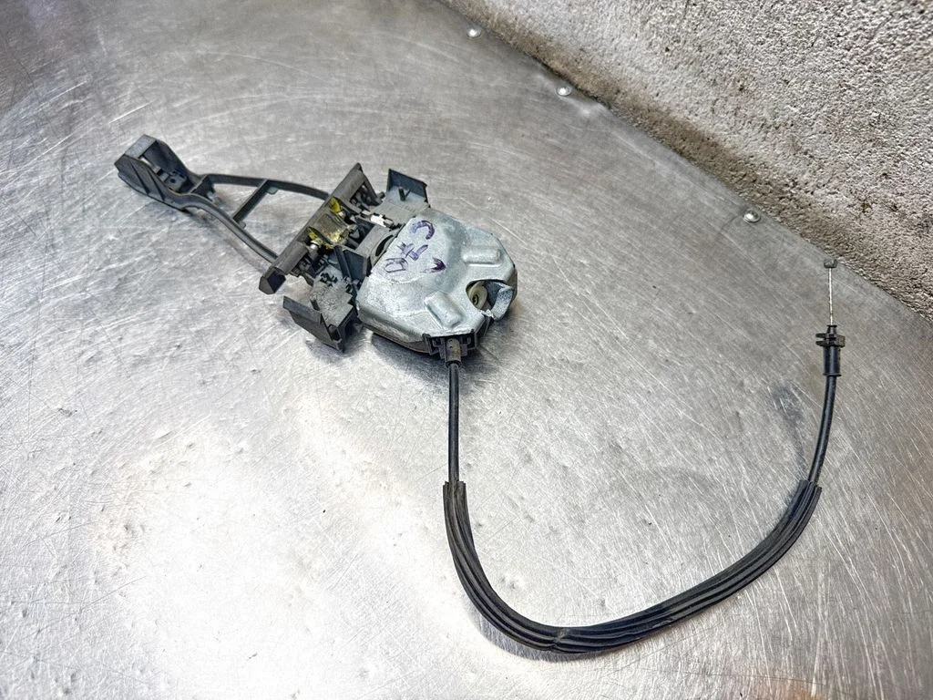 Front door exterior handle – Volvo C70 (2006-2010)