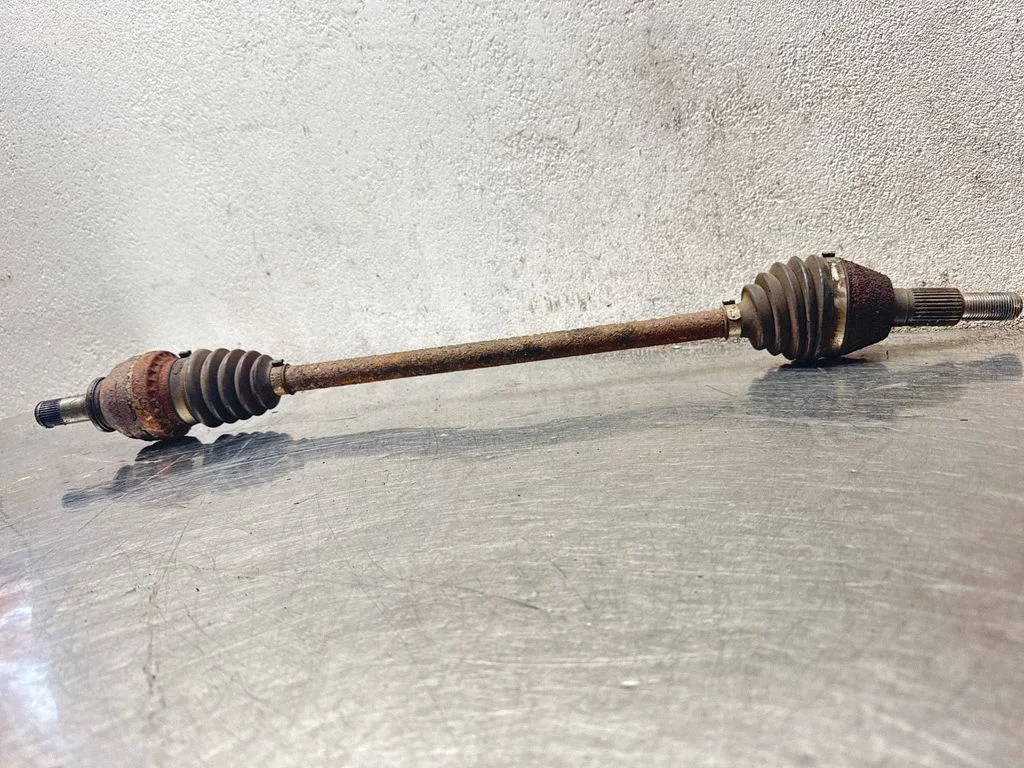 Rear driveshaft