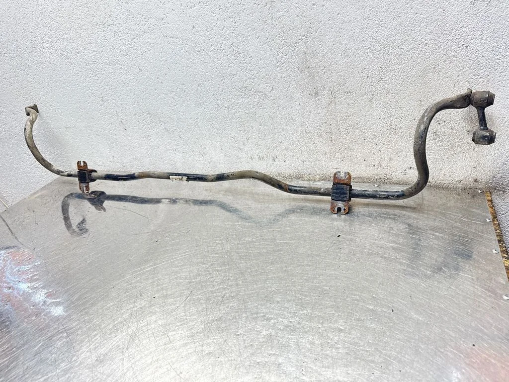 Front anti-roll bar/sway bar