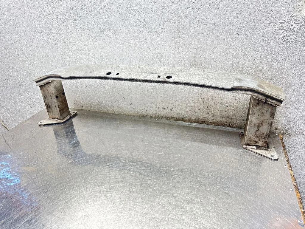 Rear bumper cross member 39126962