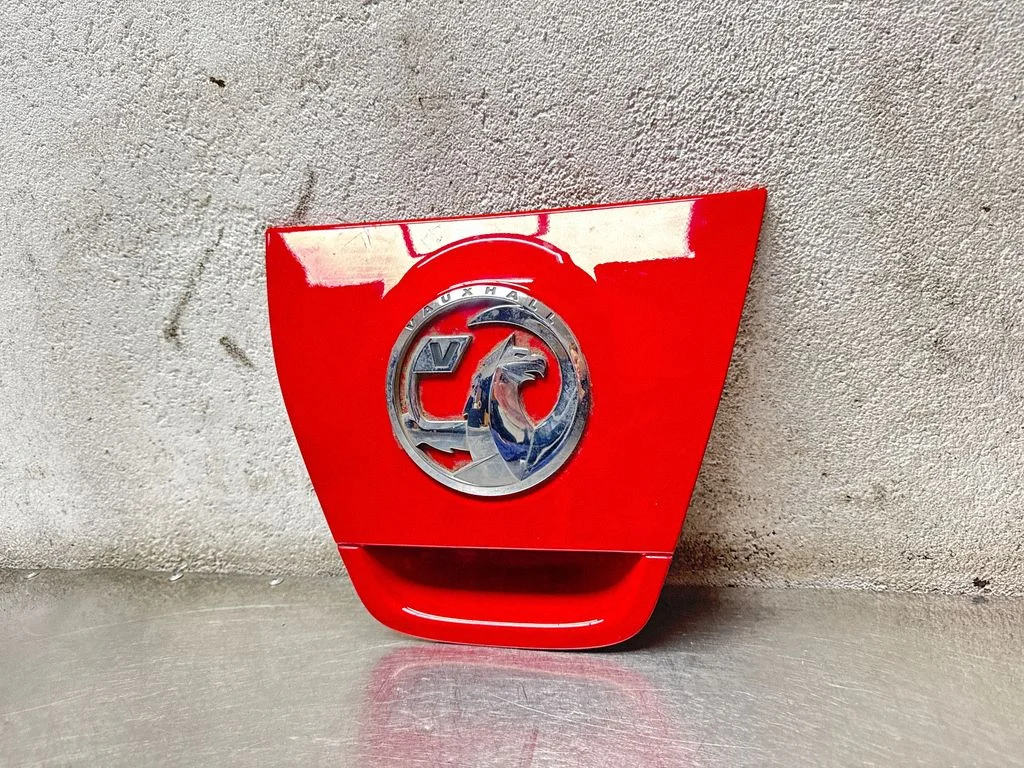 Tagaluugi avamiskäepide (välimine) – Opel Astra J (2010-2015)