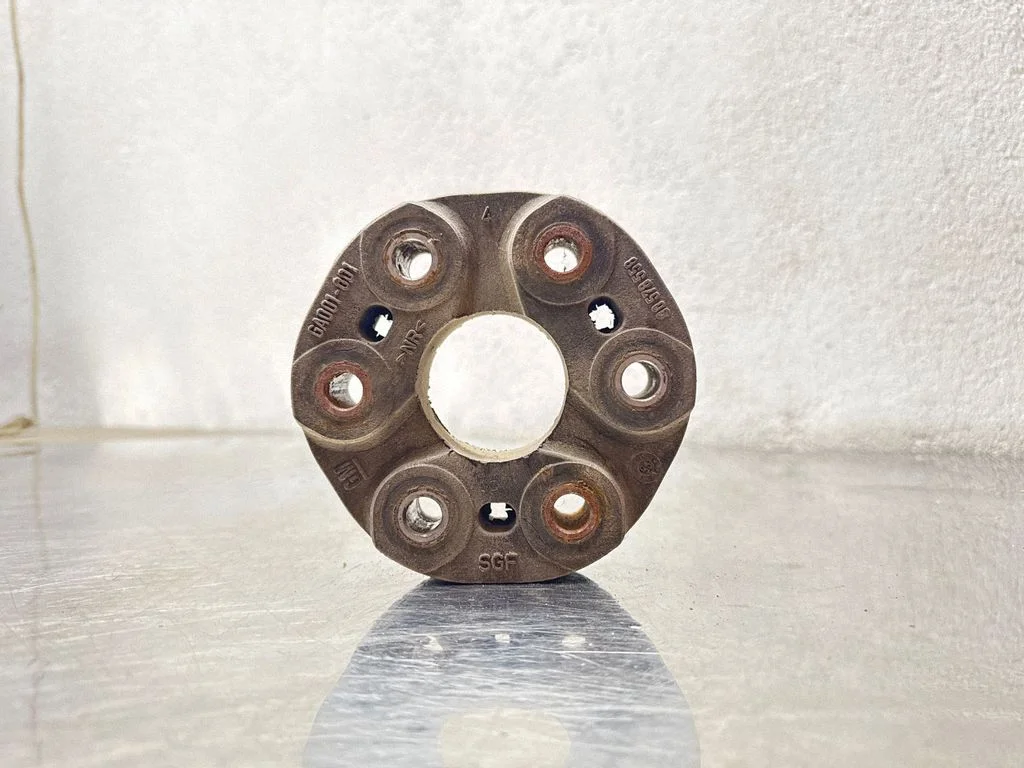 Rear prop shaft donut coupling/joint – Opel Omega B1 (1994-1999)