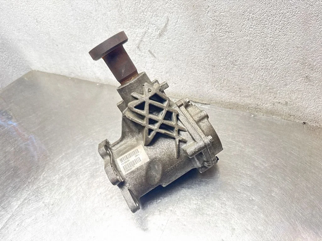 Gearbox transfer box case – Volvo XC60 (2009-2013)