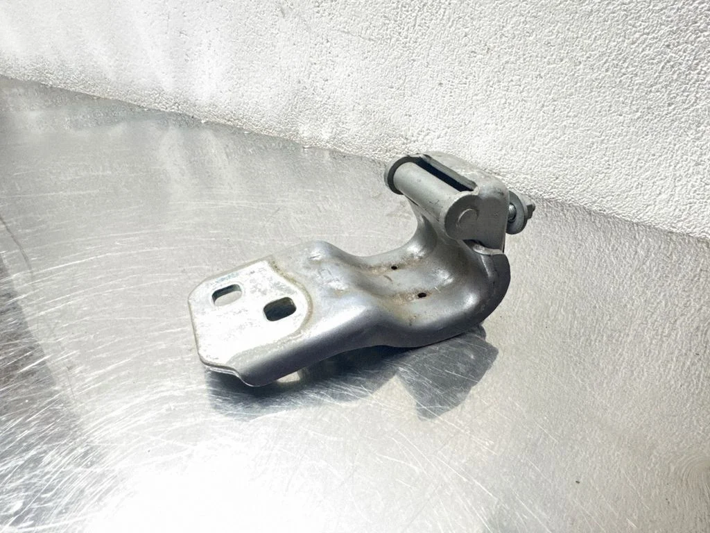 Tagaluugi hing – Opel Insignia A (2008-2017)