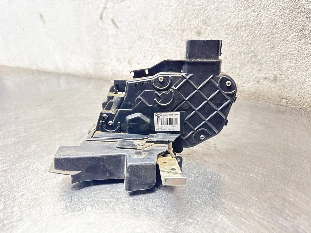 Front door lock – Ford Mondeo MK IV (2007-2014)