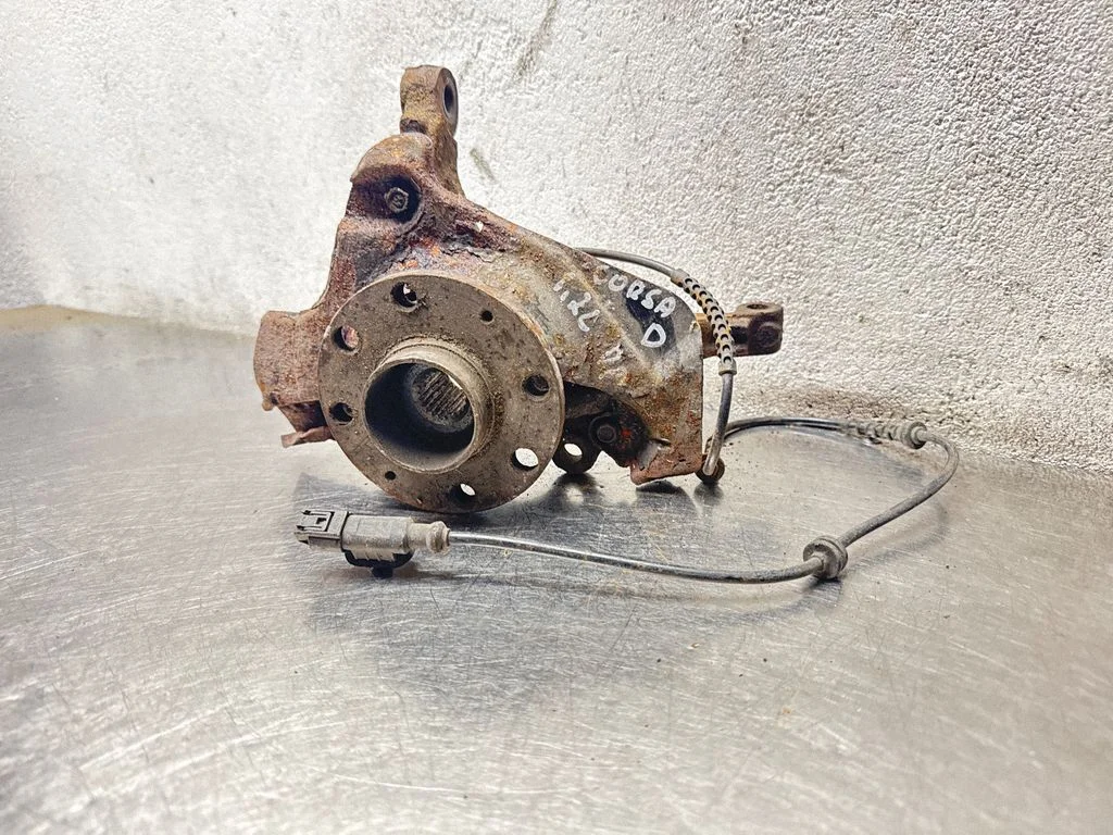 Front wheel hub spindle knuckle – front right