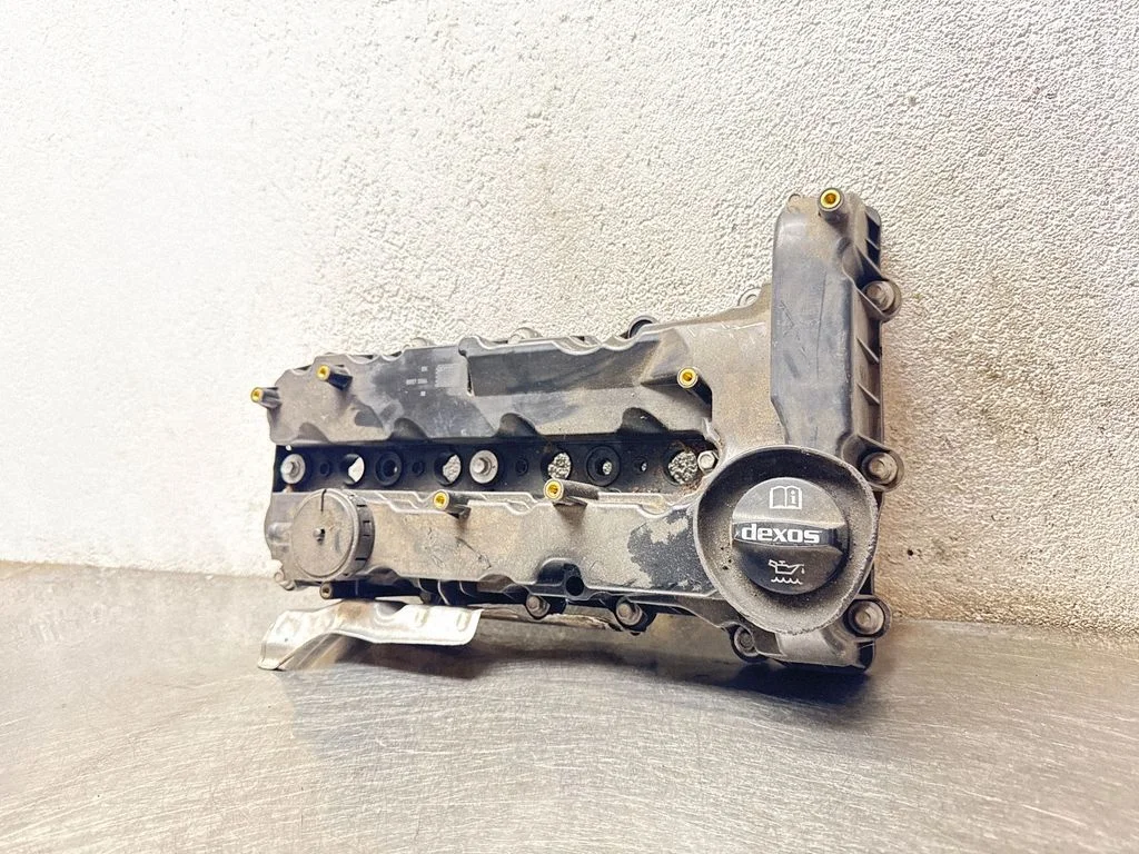 Rocker cam cover – Opel Astra H (2004-2012)