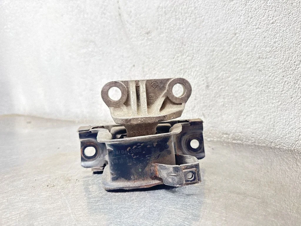 Gearbox mount – Opel Corsa D (2006-2014)