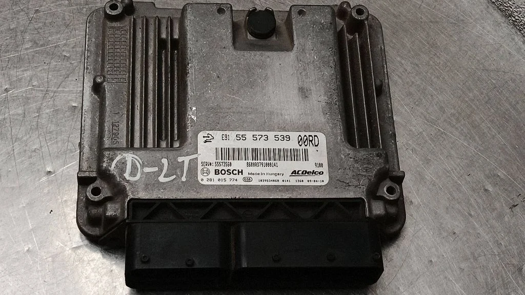 Engine control unit/module 55573539
