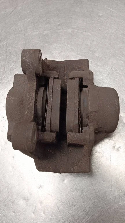 Rear brake caliper – rear left