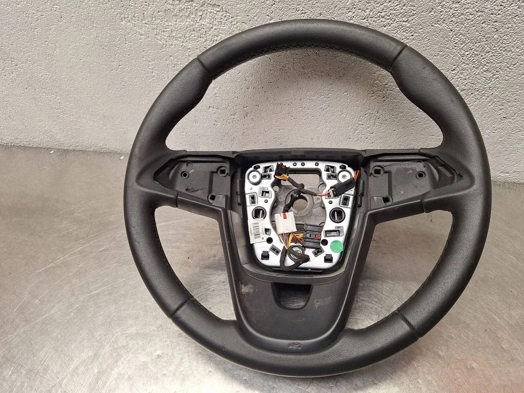 Steering wheel – Saab 9-5 (2010-2016)