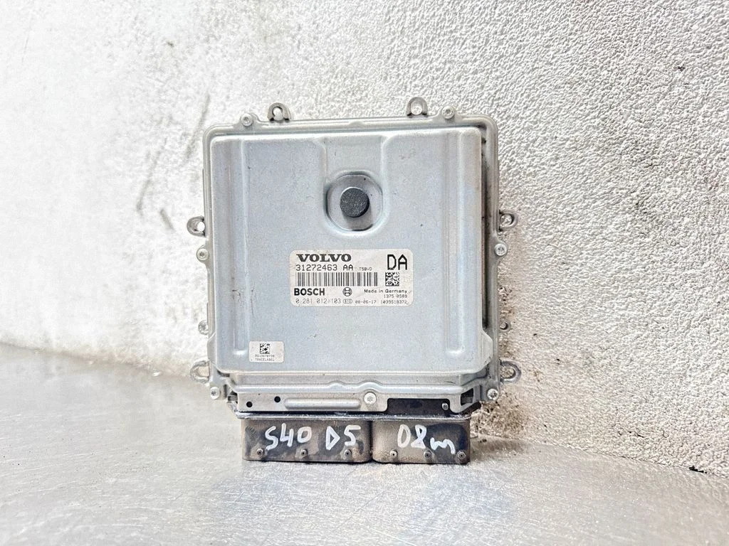 Engine control unit/module – Volvo S40 (2008-2012)
