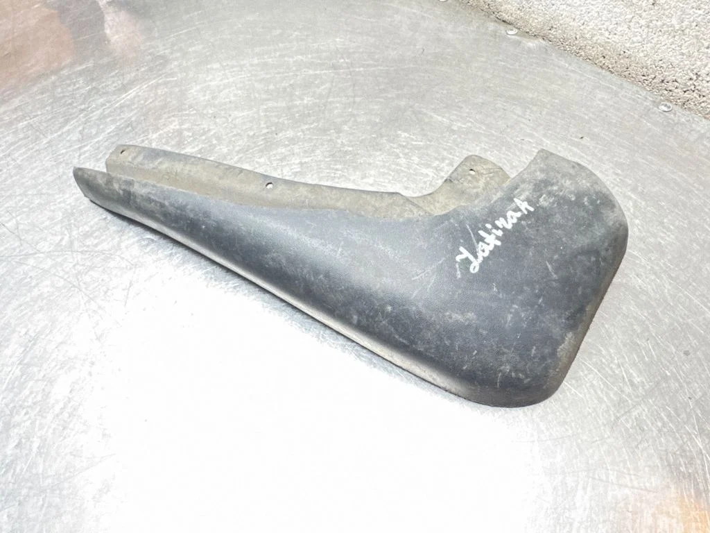 Front mudguard 9121696