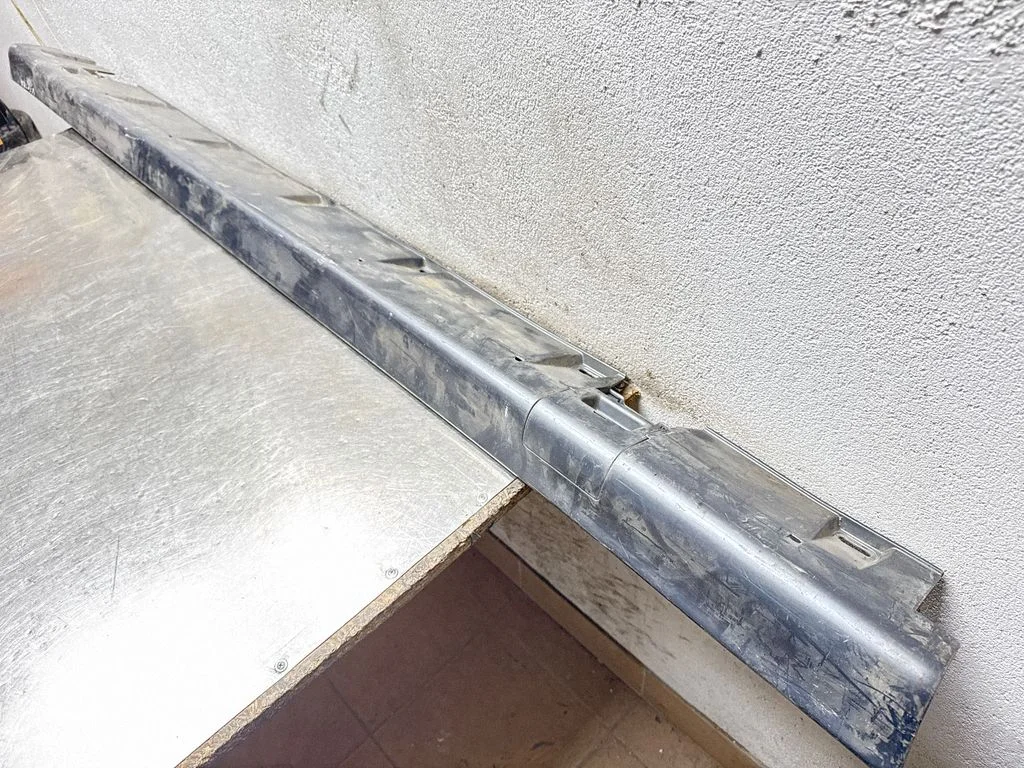 Sill 24410058
