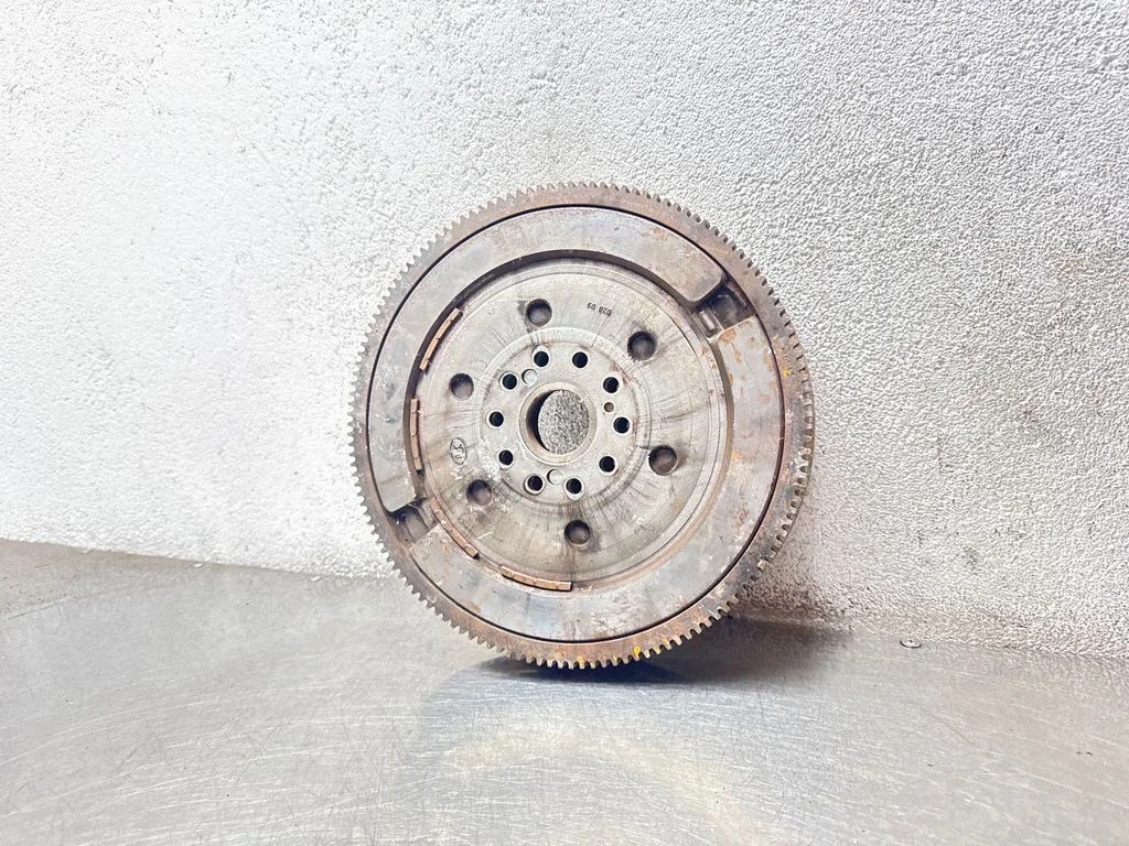 Dual mass flywheel – Opel Vectra C (2002-2005)