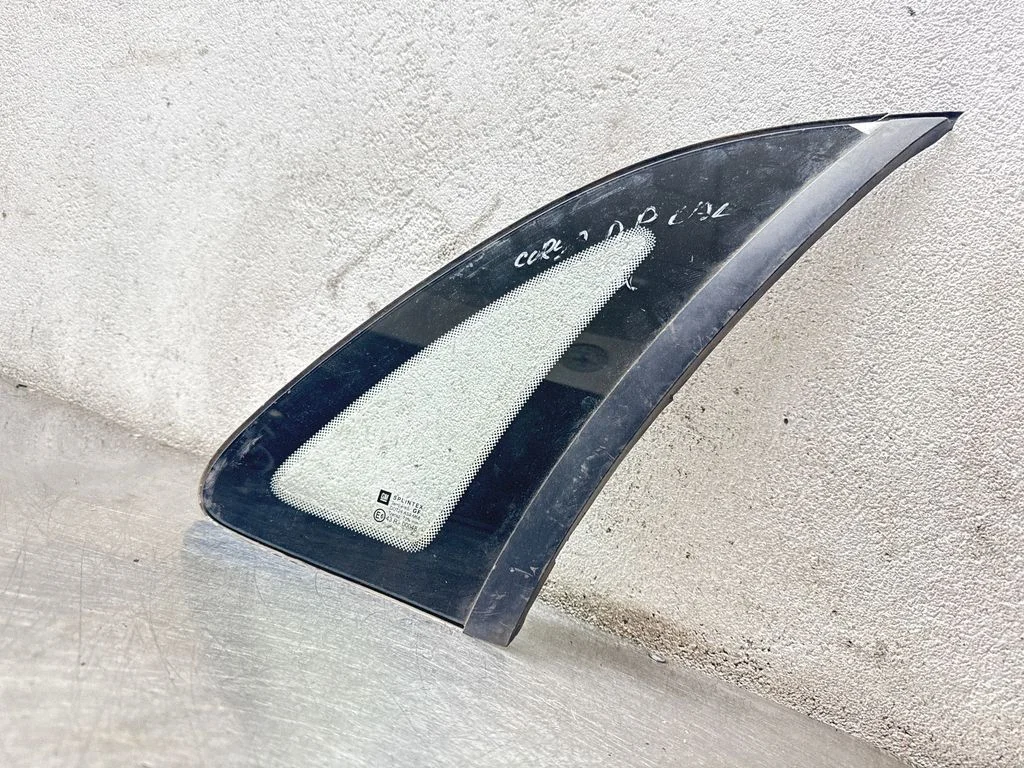 Rear vent window glass – Opel Corsa D (2006-2014)