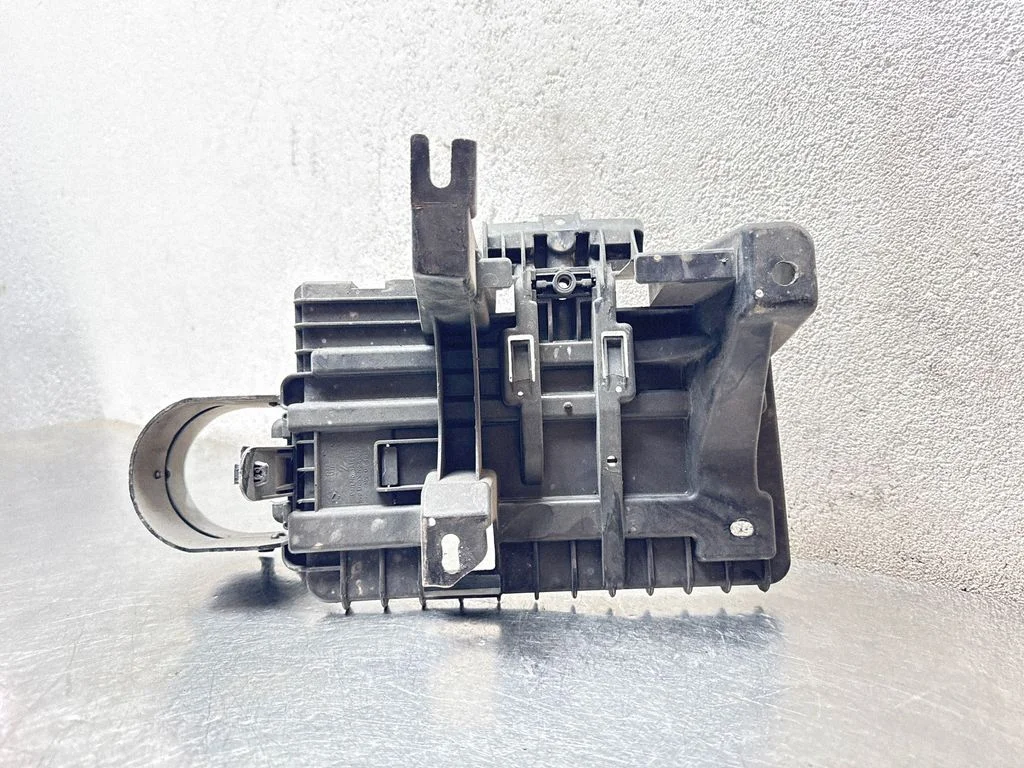 Battery tray 13167332