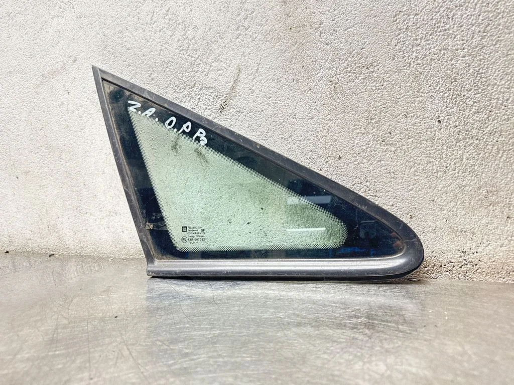 Front door vent window glass four-door – Opel Zafira A (1999-2005)