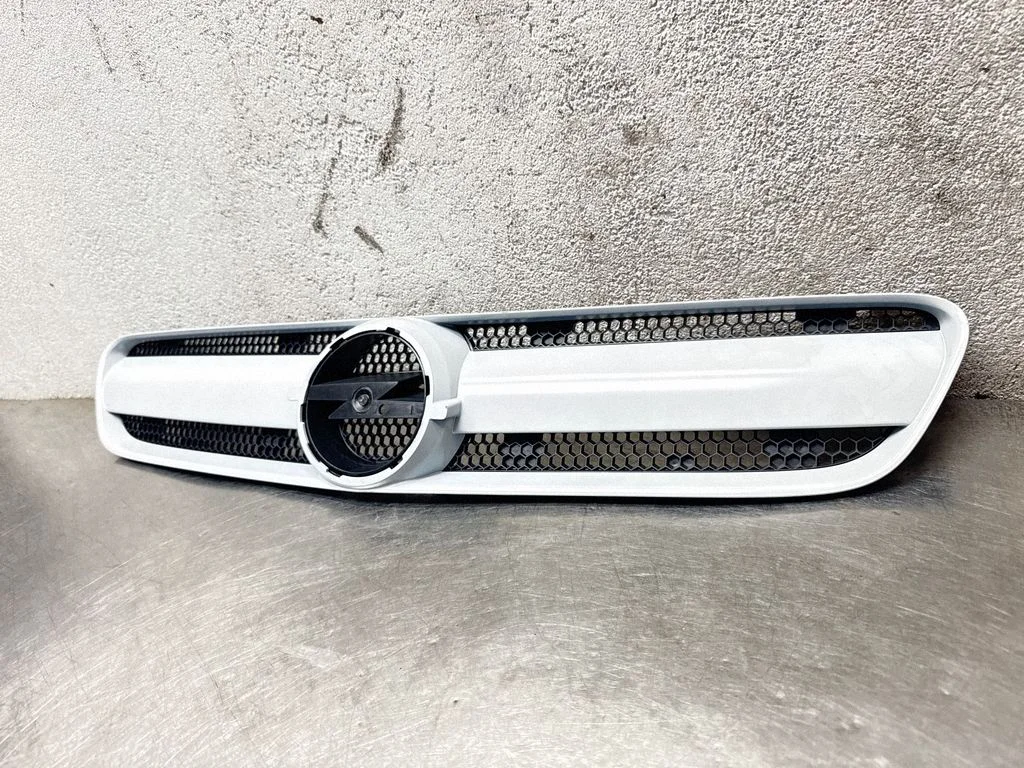 Front grill – Opel Signum (2003-2008)
