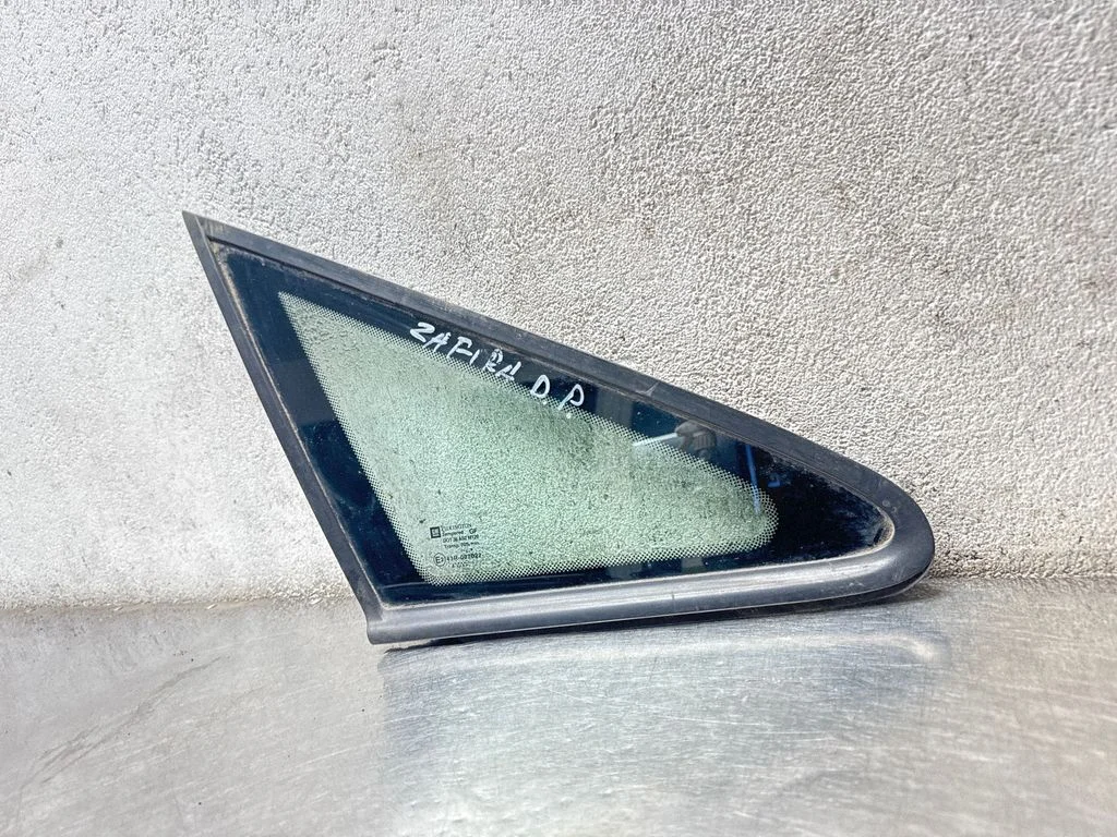 Front door vent window glass four-door – Opel Zafira A (1999-2005)