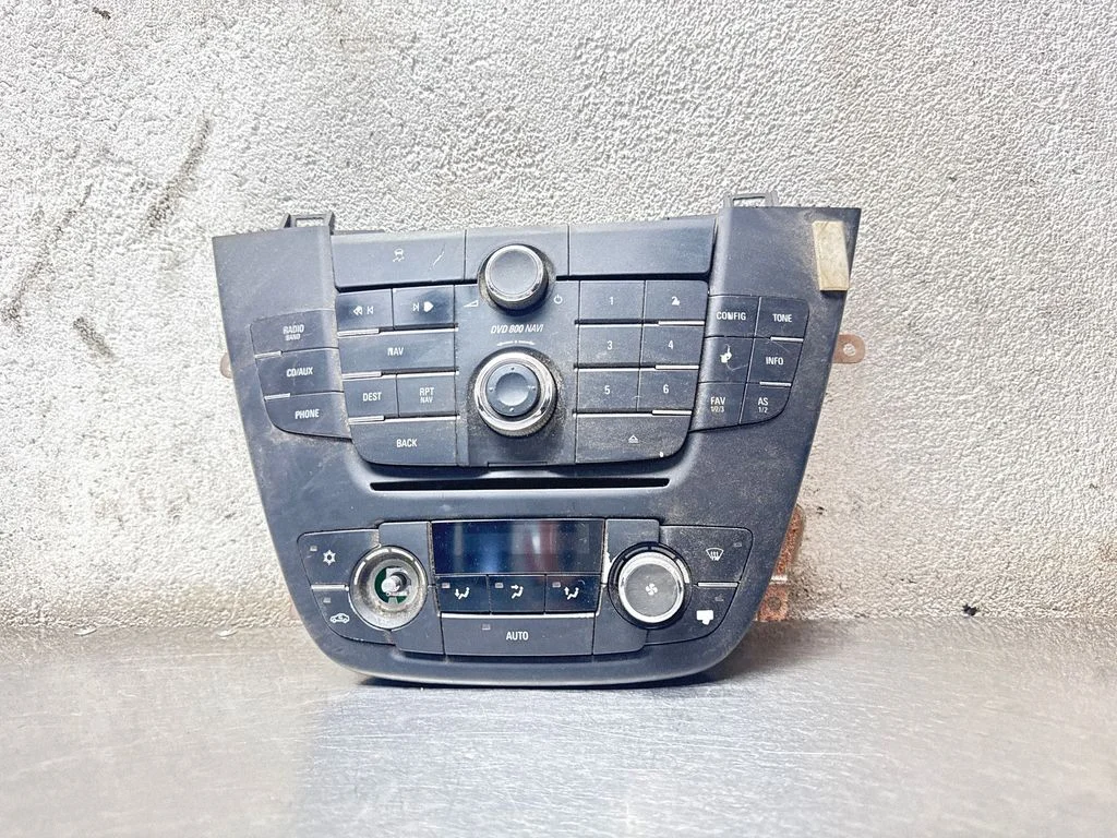 Raadio / CD/DVD-mängija / navigatsioon 13273256