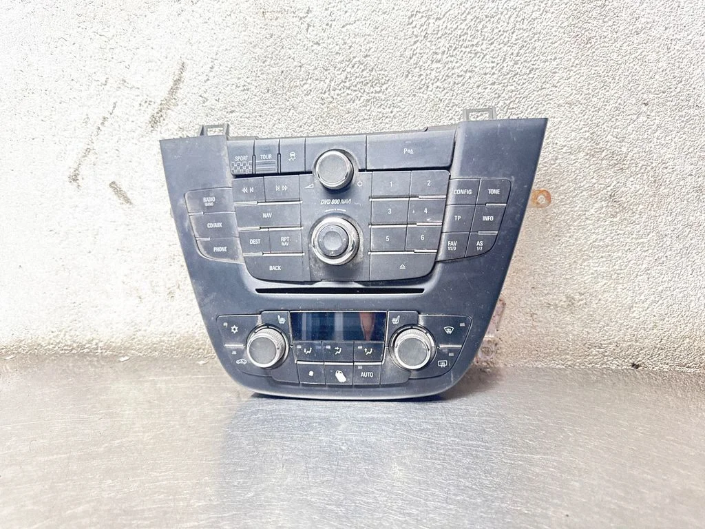 Raadio / CD/DVD-mängija / navigatsioon 13273256