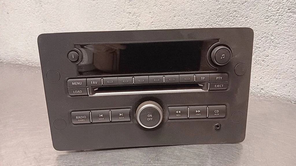 Radija/ CD/DVD grotuvas/ navigacija