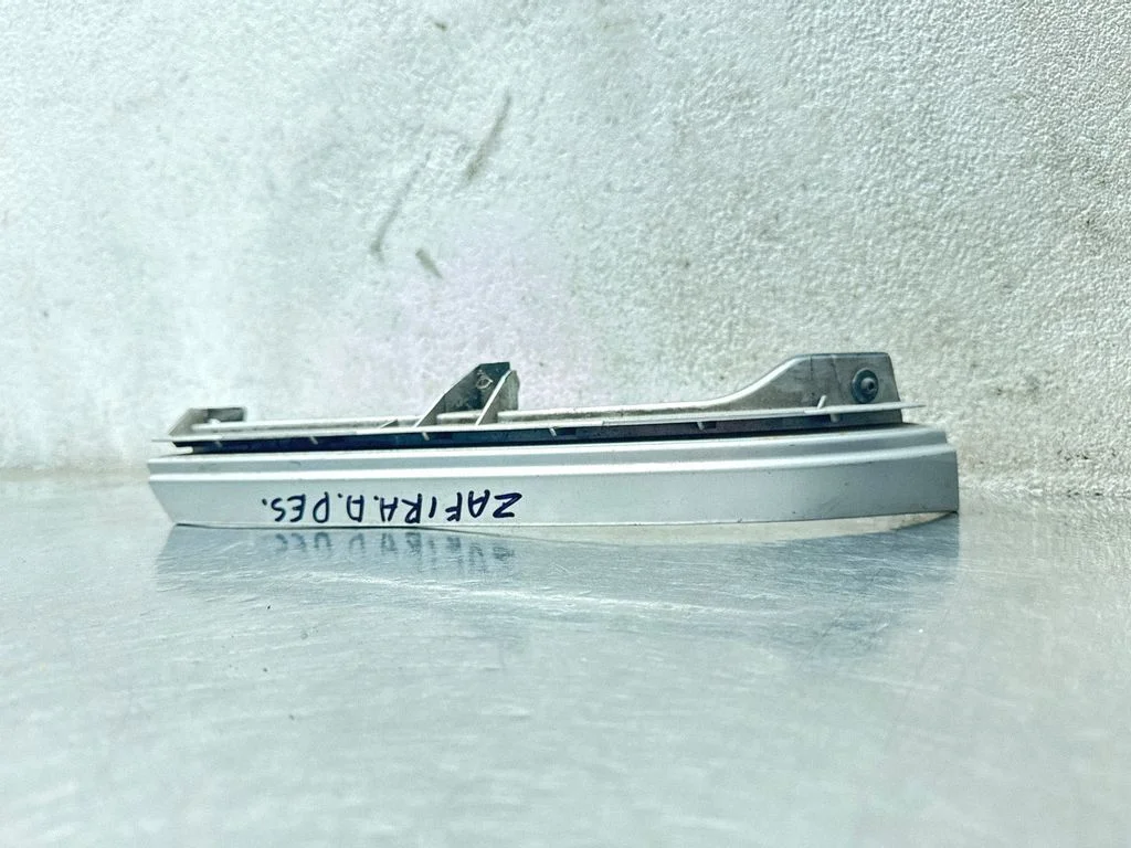 Under headlight/headlamp trim 90580652