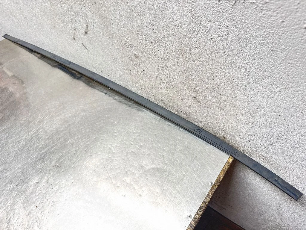 Roof trim bar molding cover 13267155