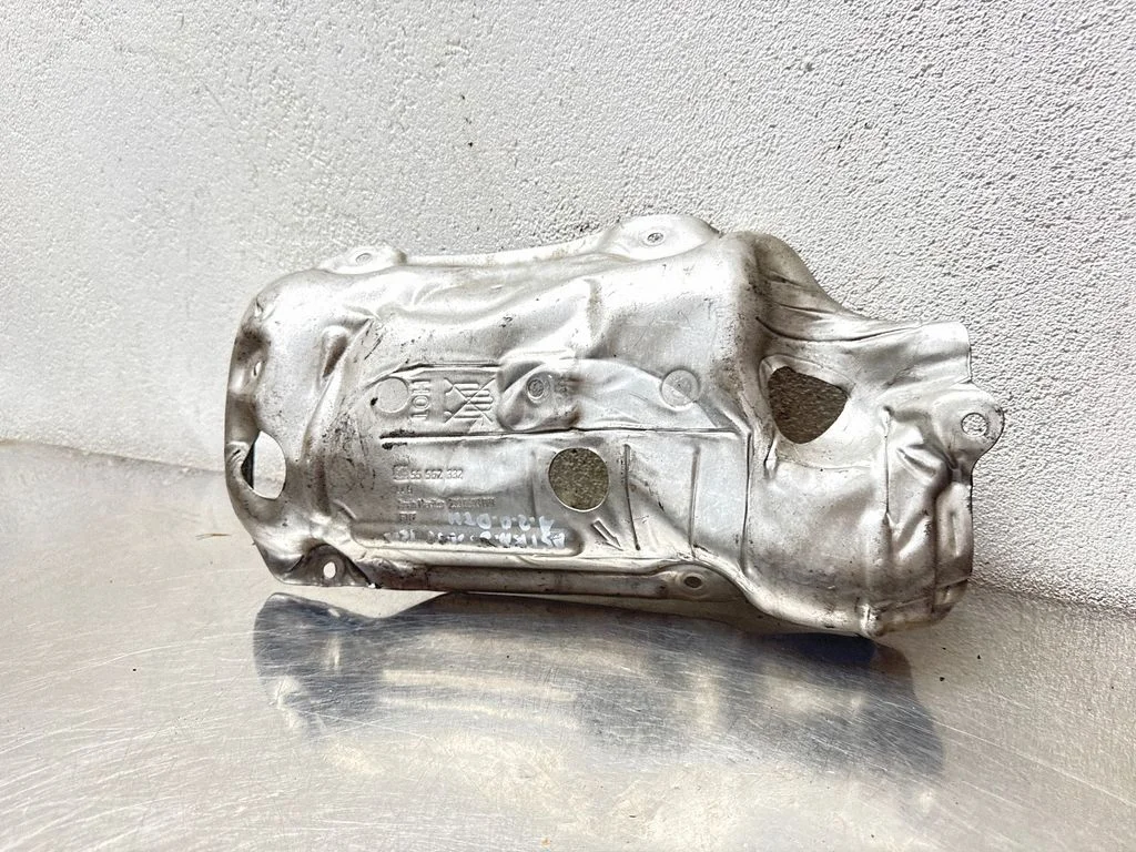 Exhaust heat shield 55562332