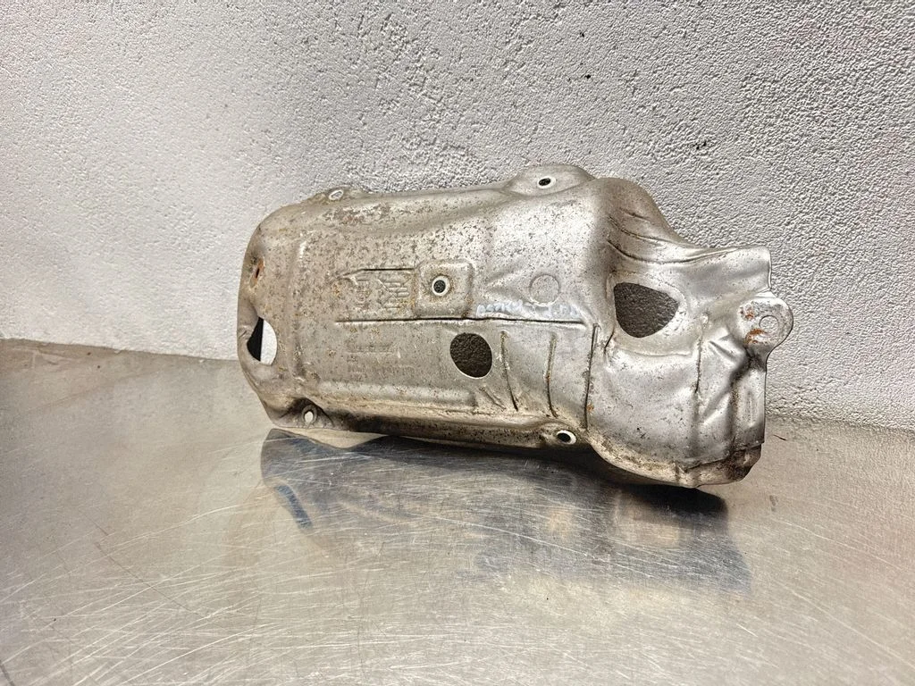 Väljalaske soojusisolatsioon (kuumakaitse) – Opel Astra H (2004-2012)