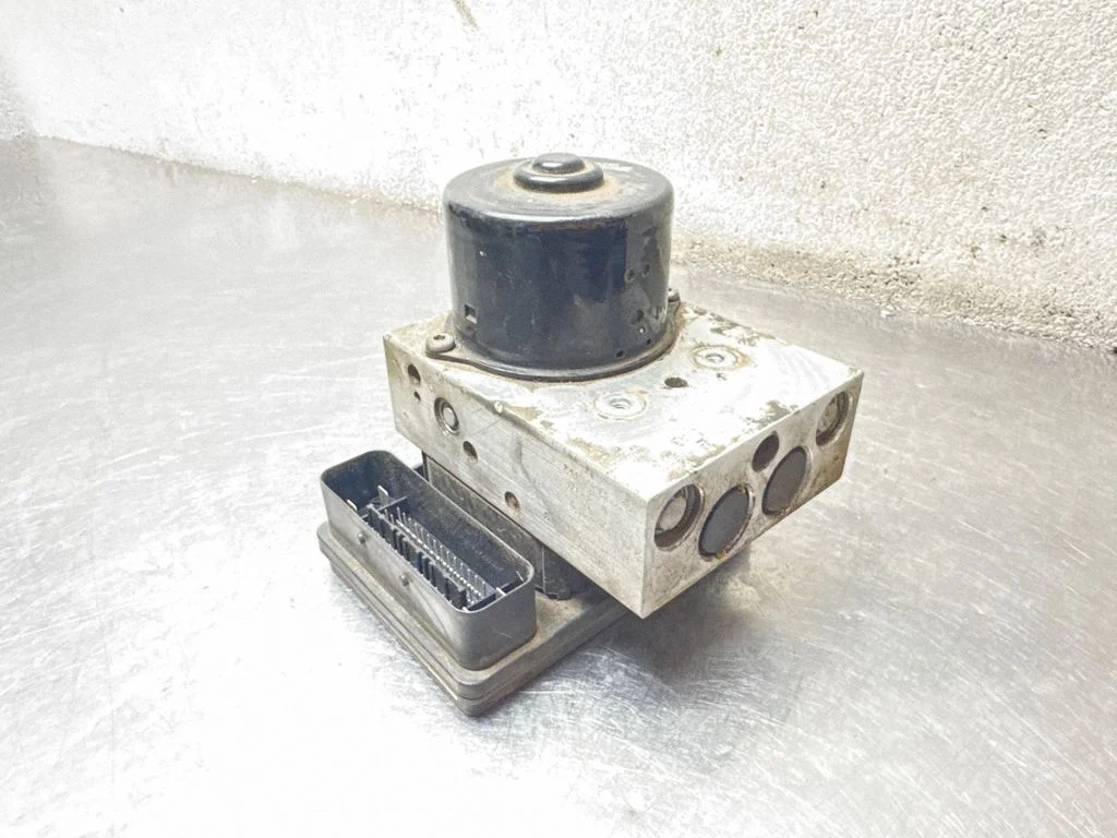 ABS bloks – Volvo XC90 (2007-2014)