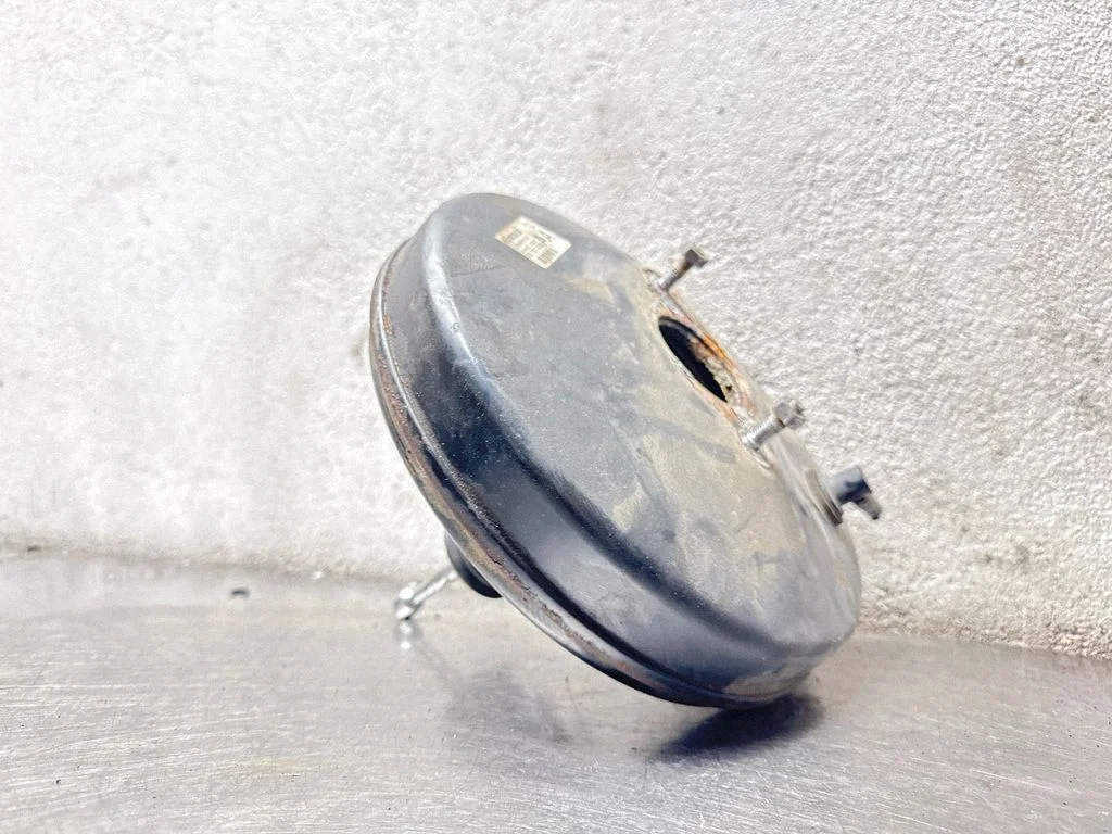 Brake booster 0204051131